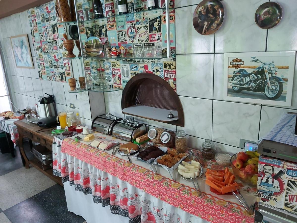 Hotel Pousada Girassol Matinhos Dış mekan fotoğraf